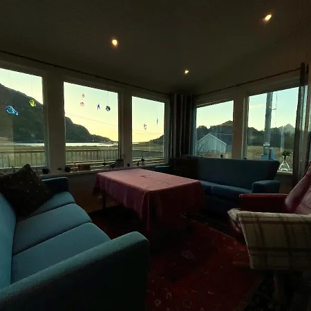 Kvalvika Retreat - Lofoten Tatil Evi *