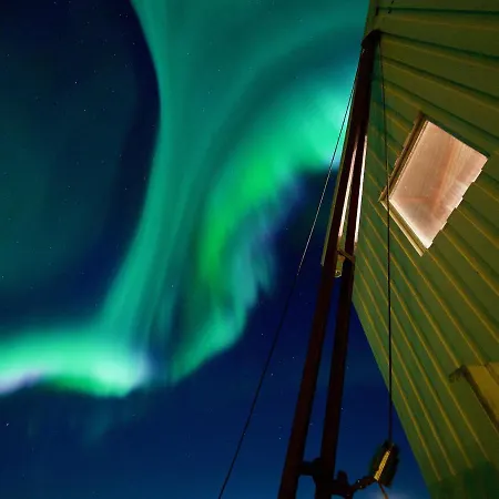 Kvalvika Retreat - Lofoten *